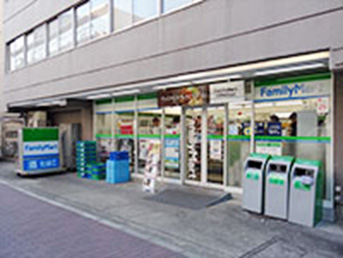 ファミリーマート八丁堀店